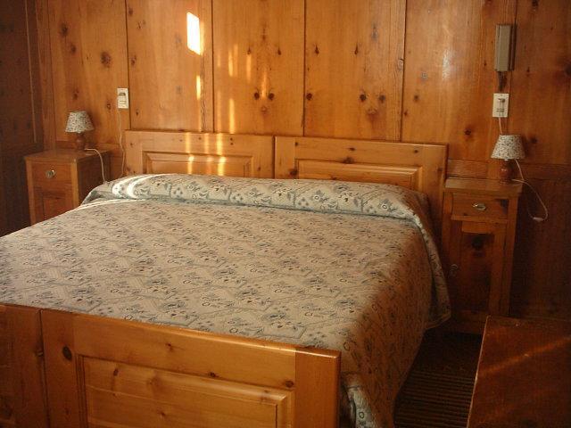 - Alpina Hotel Premadio